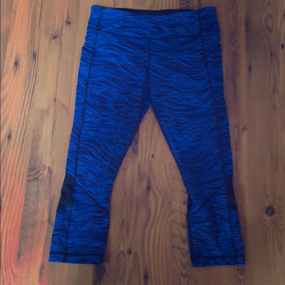 New - Unworn Lululemon leggings - size 8 - Picture 1 of 2